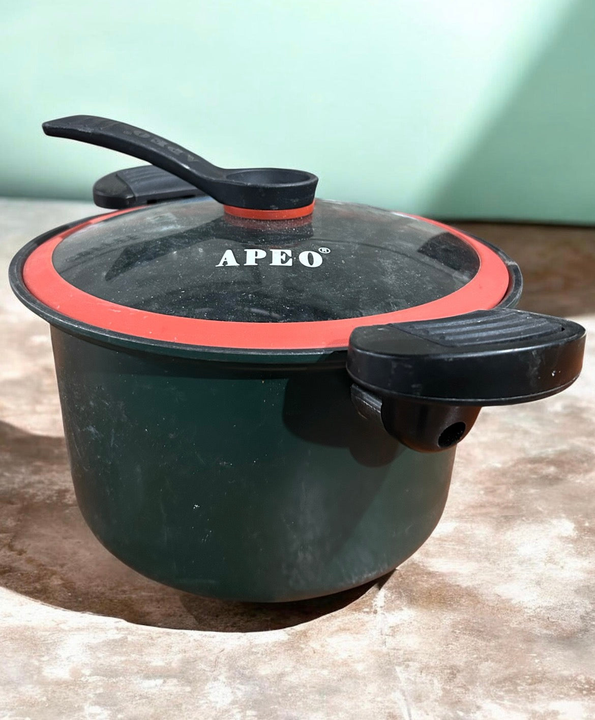 APEO Non-Stick Micro Pressure Cooker / Soup Pot