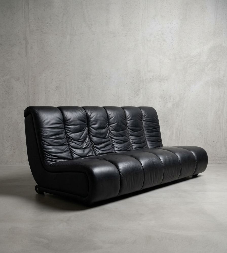 LIVING ROOM SOFA