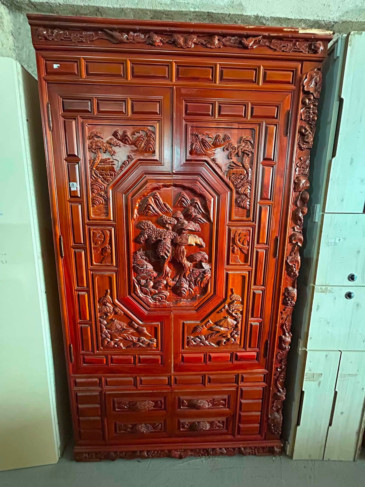 BIG CABINET