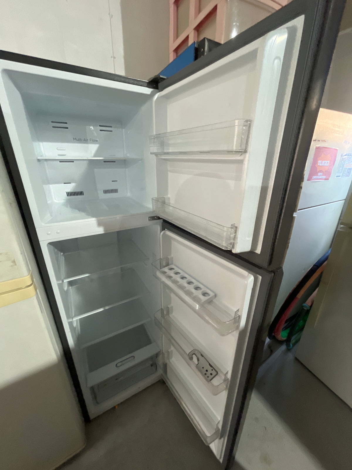 Refrigerator
