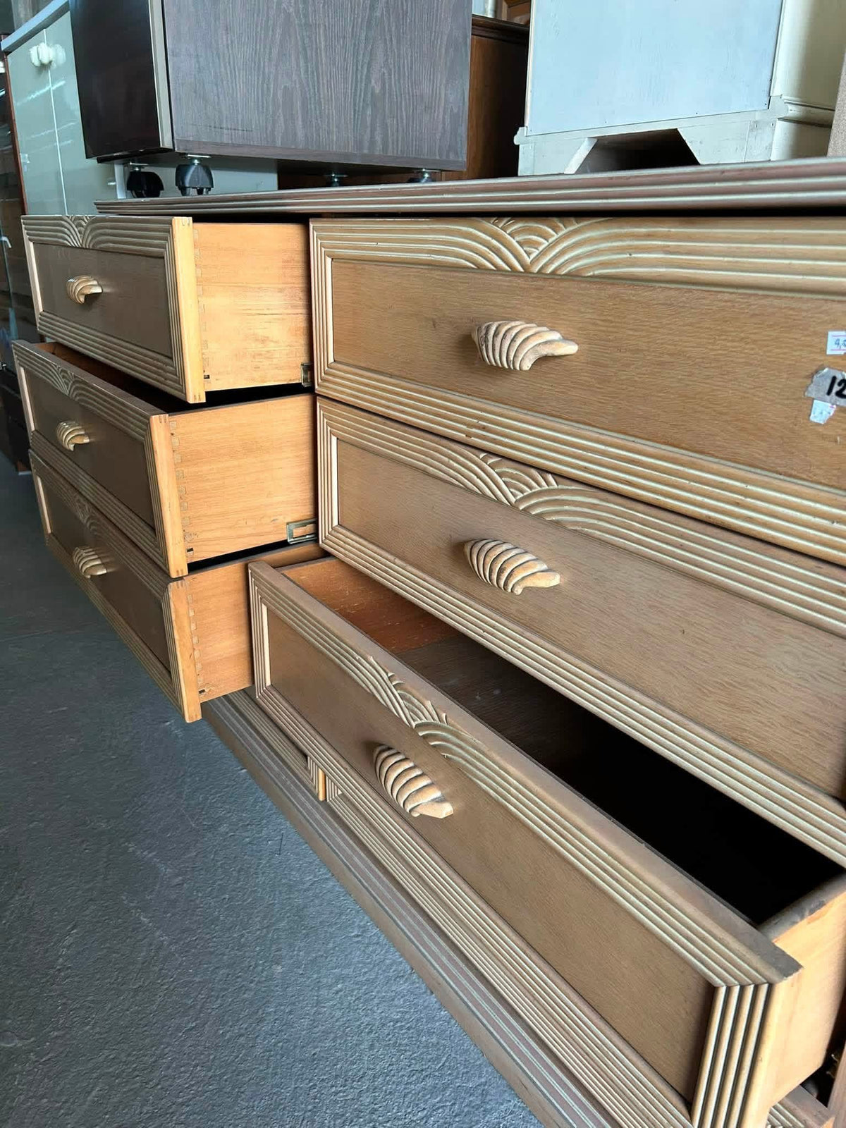 STORAGE CABINET/DRAWER