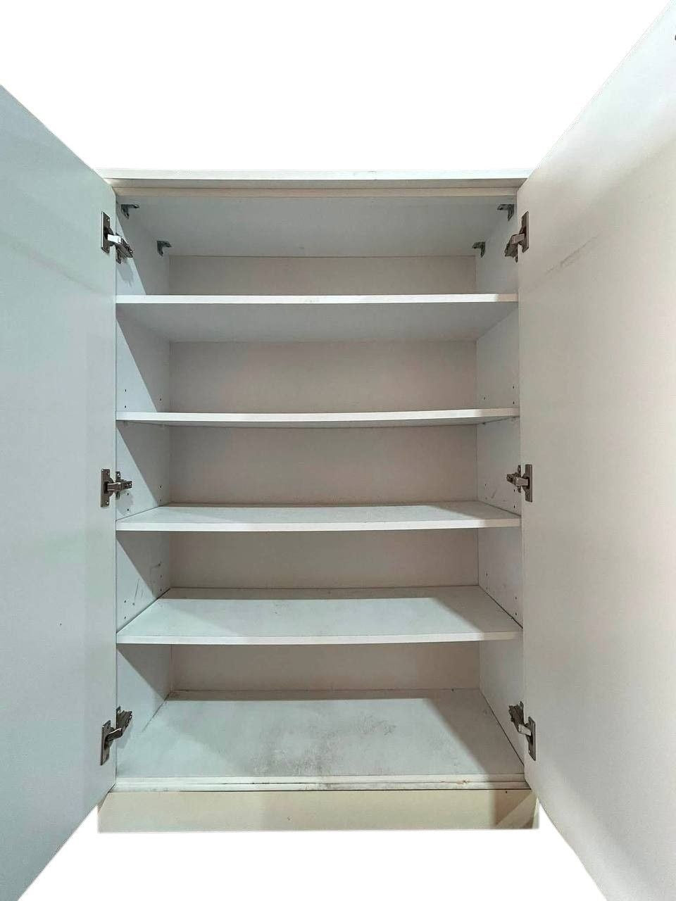 White Cabinet